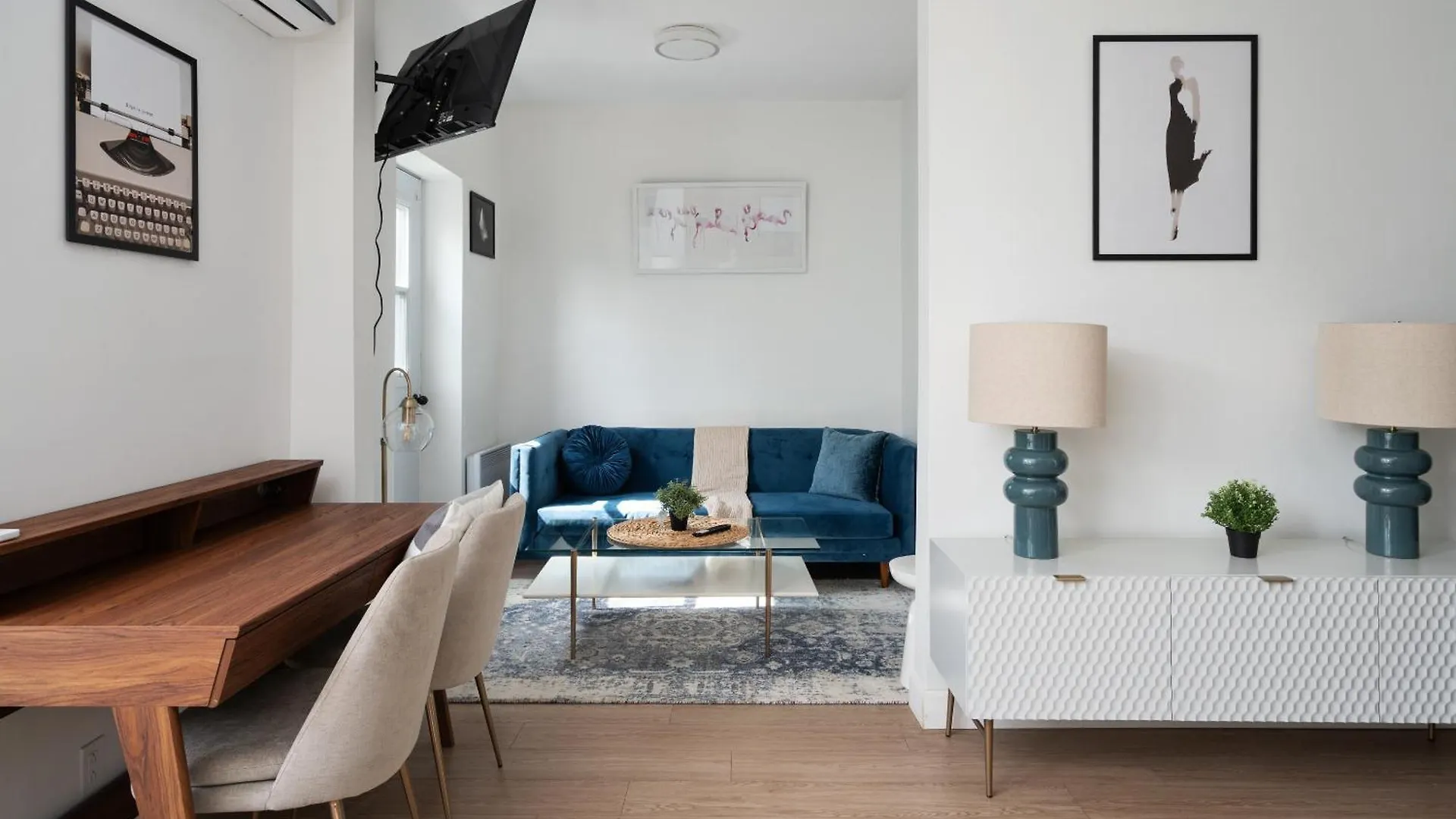 Apartment Parc Appartements-Lux Montreal